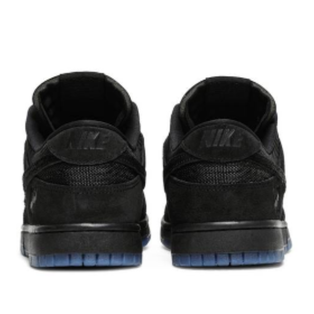 Dunk Low SP Nike x Undefeated