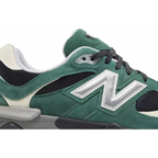 New Balance 9060 Team Forest Green