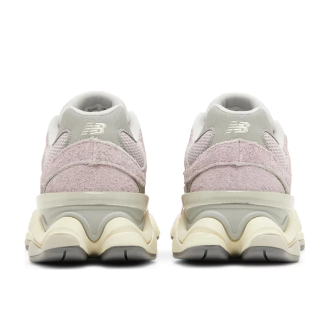 New Balance 9060 'December Sky'