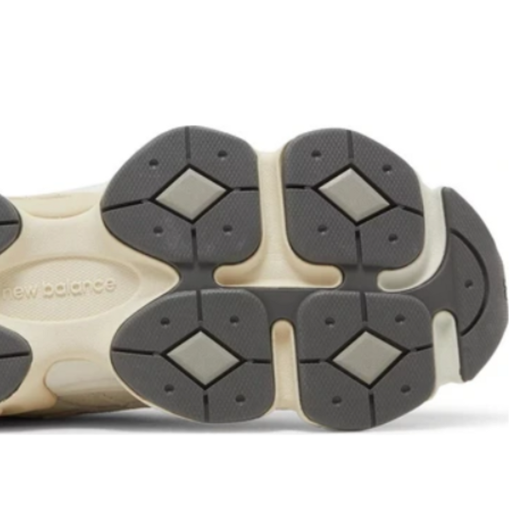 New Balance 9060 Sea Salt Concrete